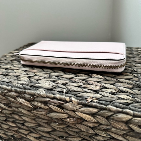 Kate Spade pink wallet - Picture 4 of 6